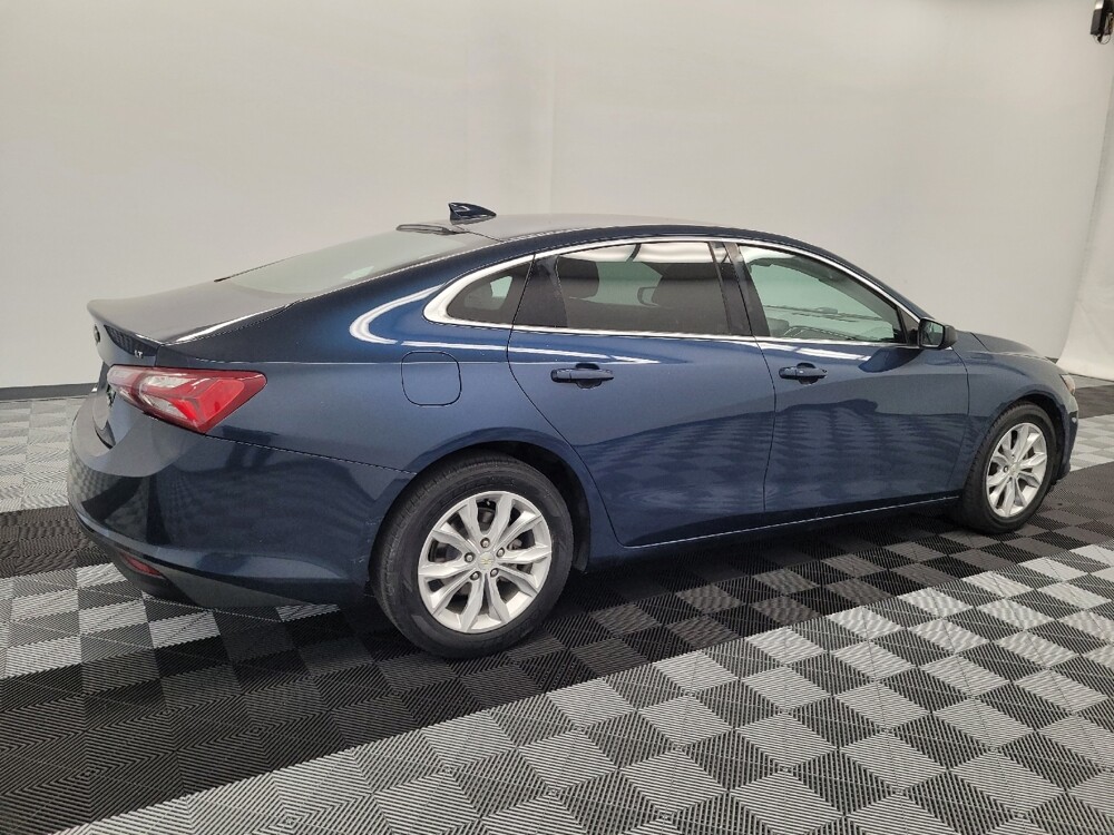 2020 Chevrolet Malibu in Houston, TX 77060 - 18126152 10