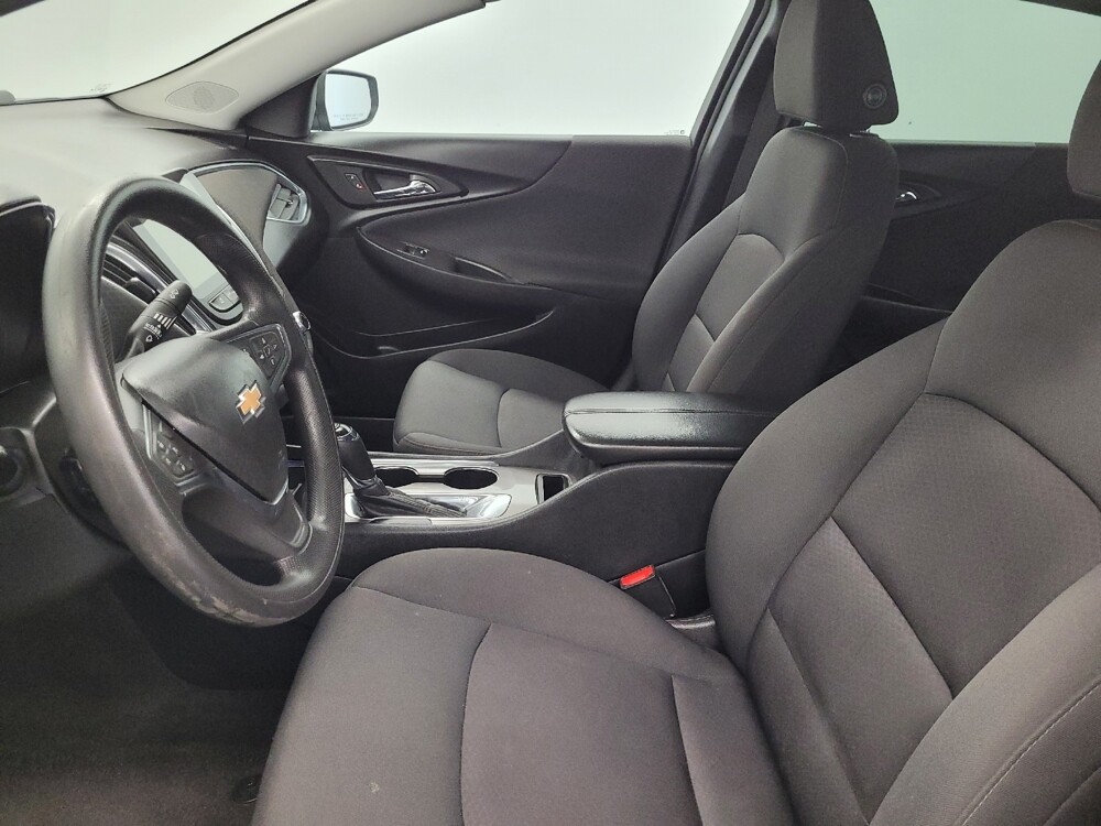 2020 Chevrolet Malibu in Houston, TX 77060 - 18126152 17