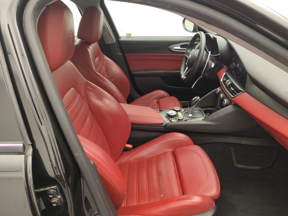 2019 Alfa Romeo Giulia in Houston, TX 77074 - 18126154 21
