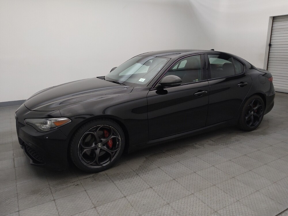 2019 Alfa Romeo Giulia in Houston, TX 77074 - 18126154 2
