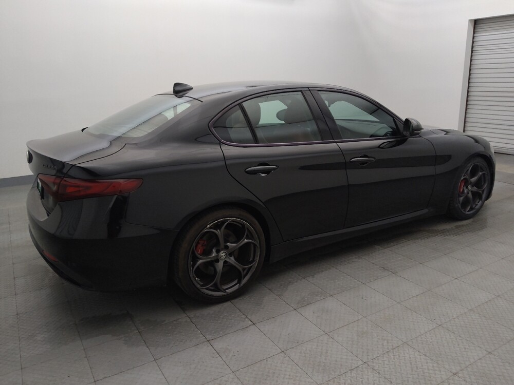 2019 Alfa Romeo Giulia in Houston, TX 77074 - 18126154 10