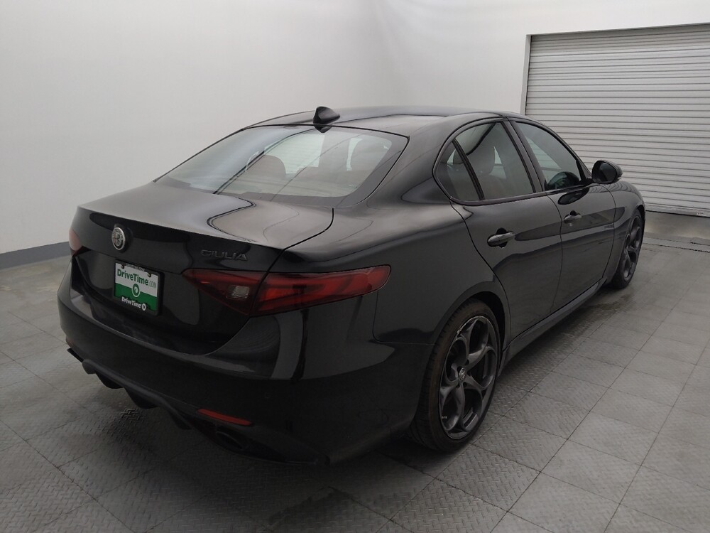 2019 Alfa Romeo Giulia in Houston, TX 77074 - 18126154 9