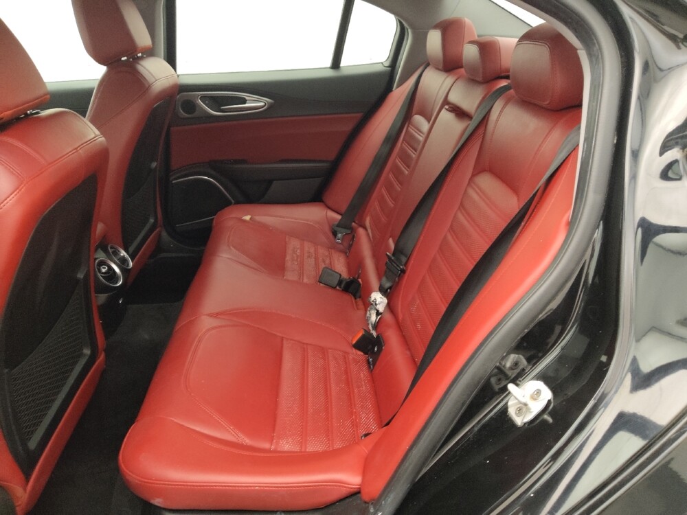 2019 Alfa Romeo Giulia in Houston, TX 77074 - 18126154 18