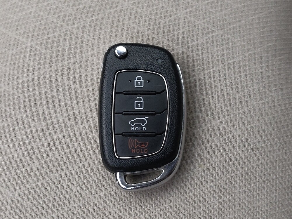 2017 Hyundai Tucson in Houston, TX 77060 - 18126157 32