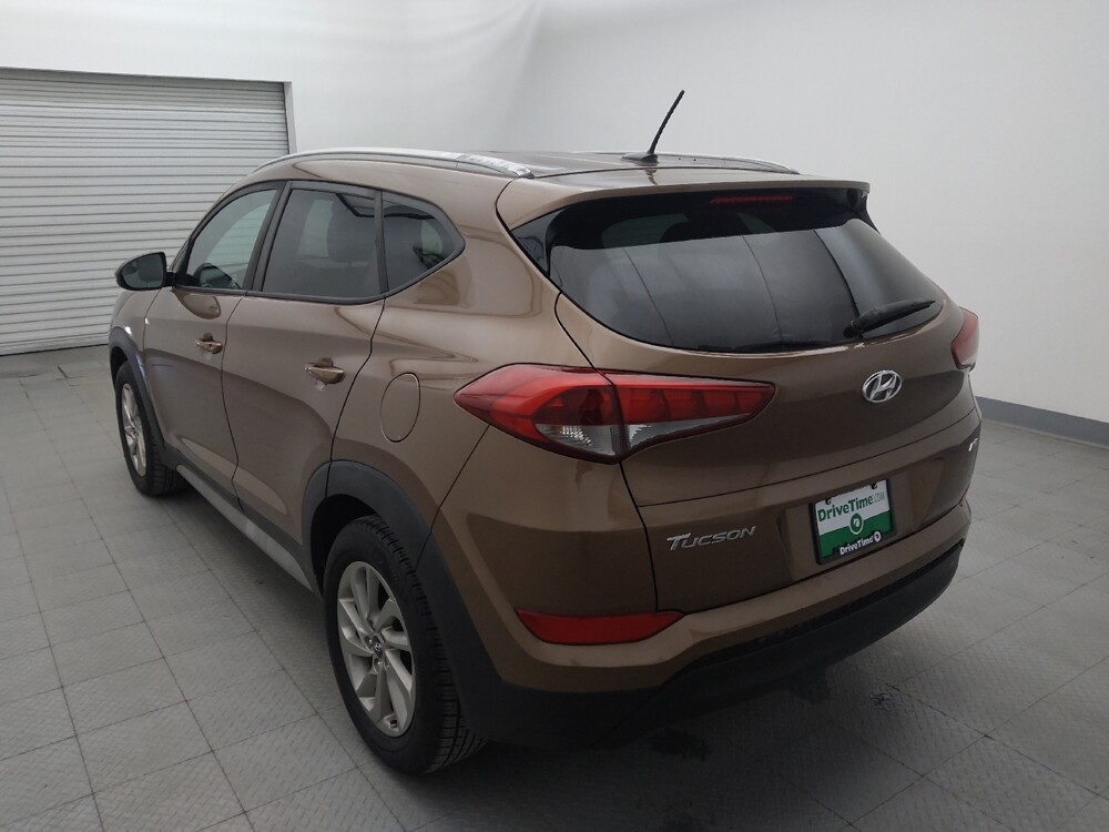 2017 Hyundai Tucson in Houston, TX 77060 - 18126157 5