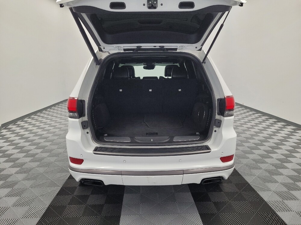 2020 Jeep Grand Cherokee in Houston, TX 77060 - 18126158 29