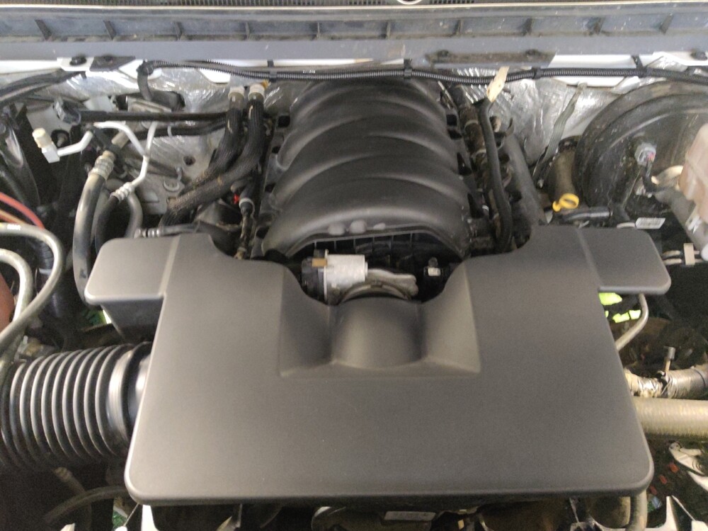 2018 Chevrolet Silverado 1500 in Houston, TX 77060 - 18126160 30