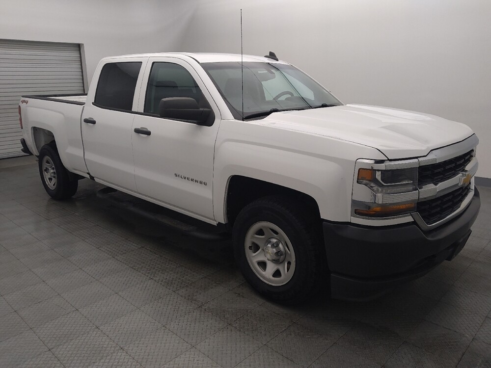 2018 Chevrolet Silverado 1500 in Houston, TX 77060 - 18126160 11