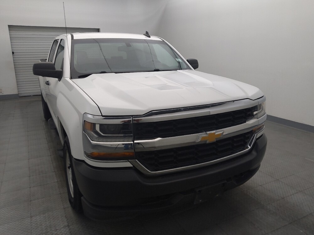 2018 Chevrolet Silverado 1500 in Houston, TX 77060 - 18126160 14