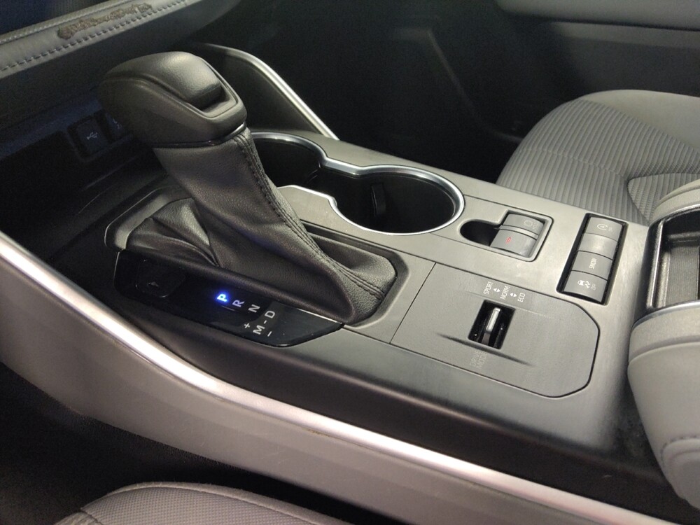 2021 Toyota Highlander in Houston, TX 77074 - 18126165 26