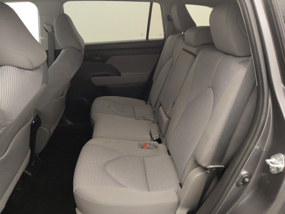 2021 Toyota Highlander in Houston, TX 77074 - 18126165 18