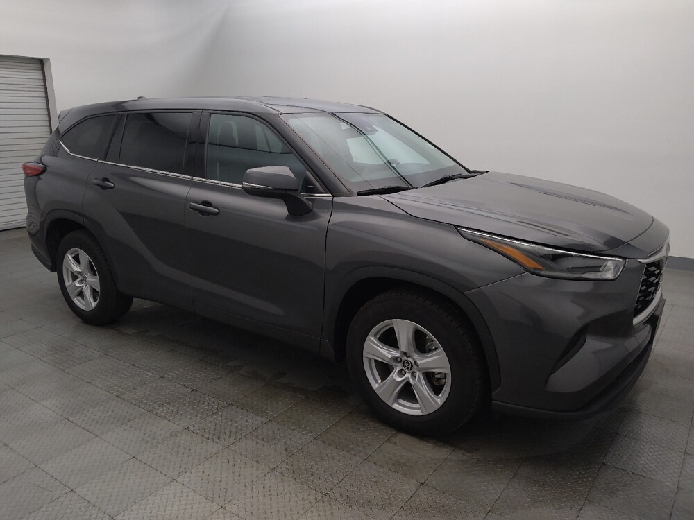 2021 Toyota Highlander in Houston, TX 77074 - 18126165 11