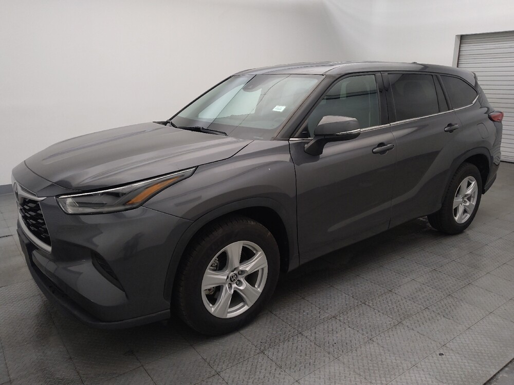 2021 Toyota Highlander in Houston, TX 77074 - 18126165 2
