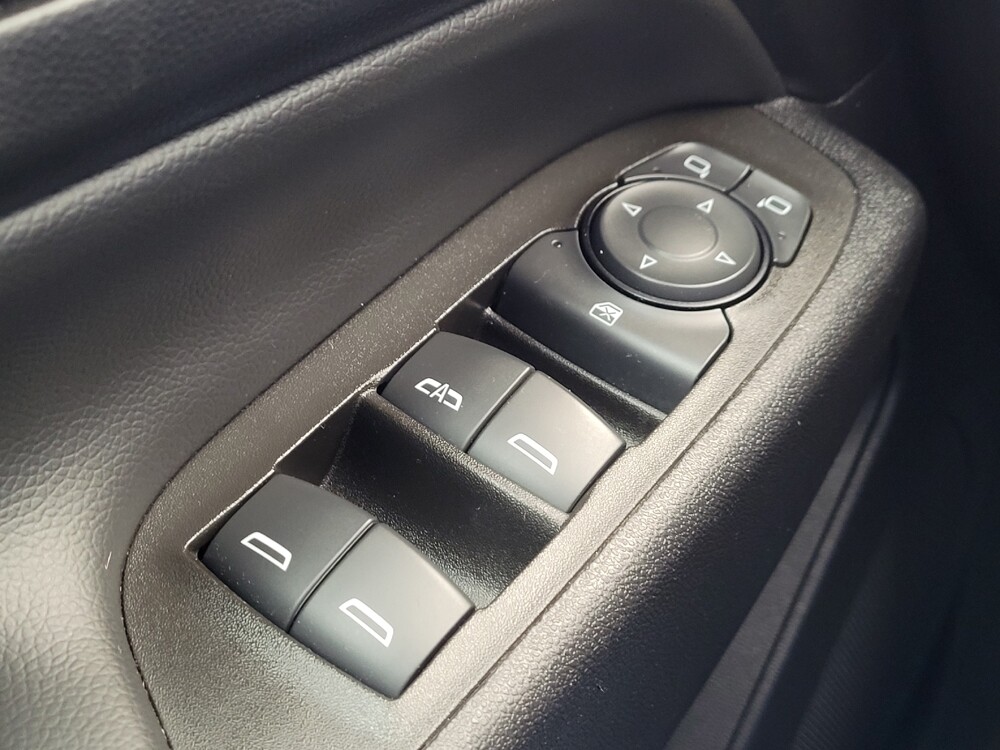 2023 Chevrolet Equinox in Cincinnati, OH 45255 - 18126171 27