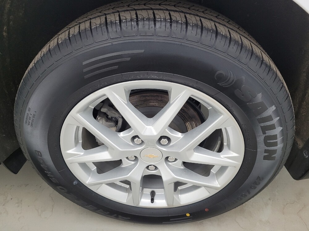 2023 Chevrolet Equinox in Cincinnati, OH 45255 - 18126171 31