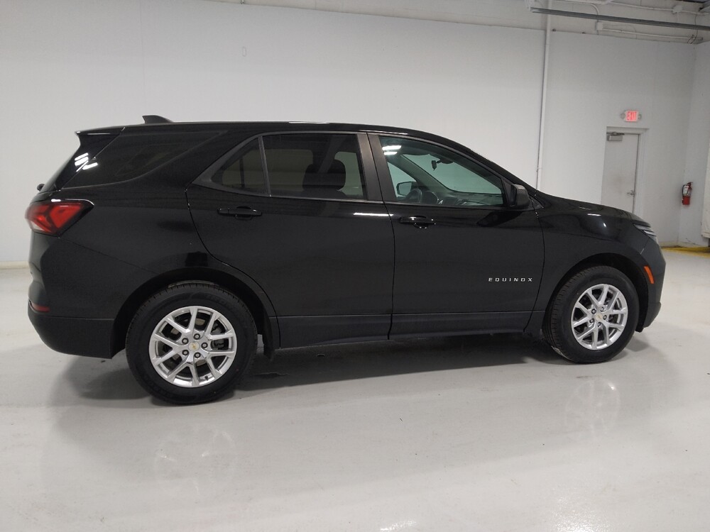 2022 Chevrolet Equinox in Columbus, OH 43231 - 18126173 10