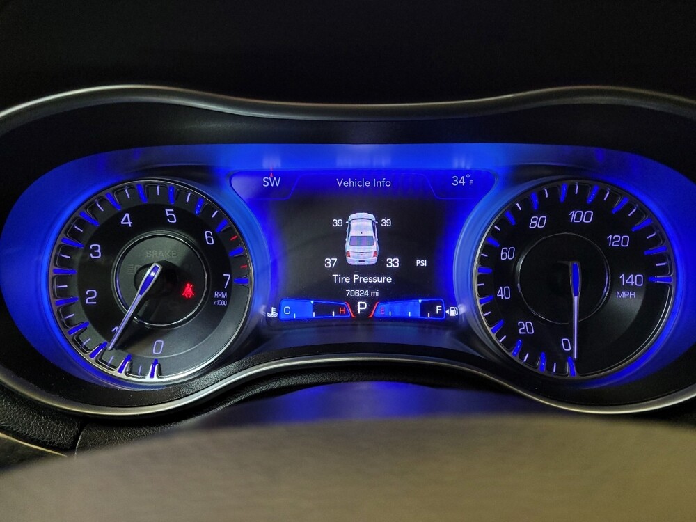 2019 Chrysler 300 in Cincinnati, OH 45255 - 18126177 23