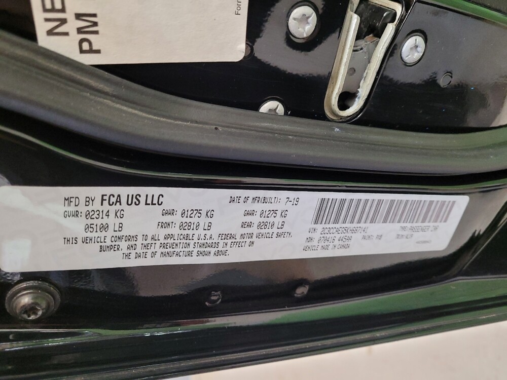 2019 Chrysler 300 in Cincinnati, OH 45255 - 18126177 33