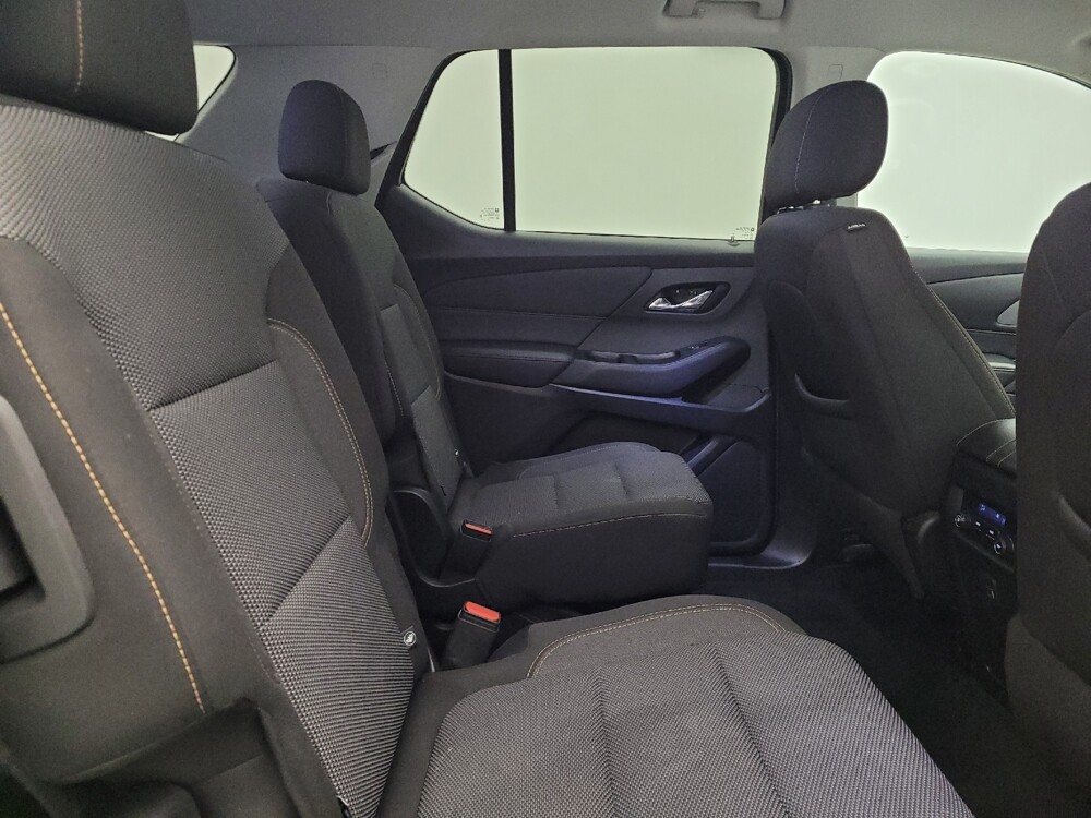 2020 Chevrolet Traverse in Miamisburg, OH 45342 - 18126179 19