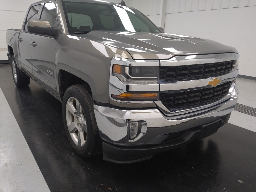 2017 Chevrolet Silverado 1500 in St. Louis, MO 63125 - 18126180 14