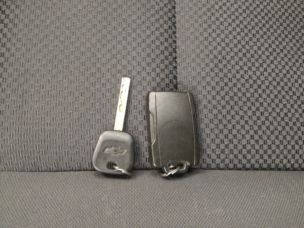 2017 Chevrolet Silverado 1500 in St. Louis, MO 63125 - 18126180 32