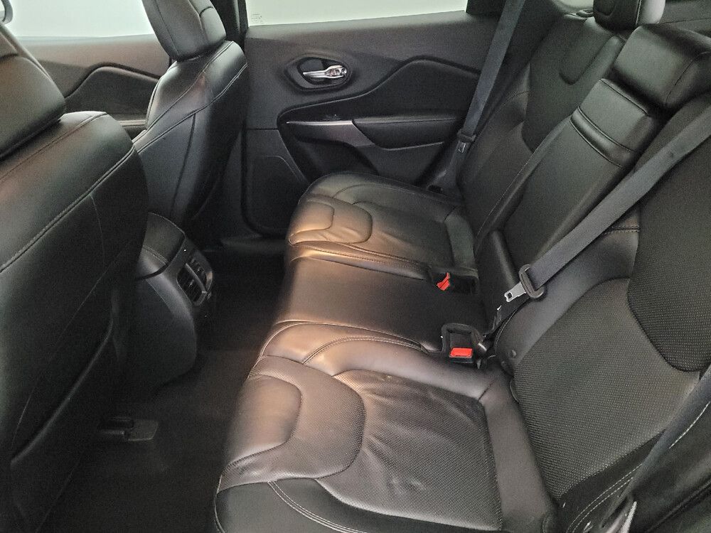 2019 Jeep Cherokee in Chesapeake, VA 23320 - 18126182 18