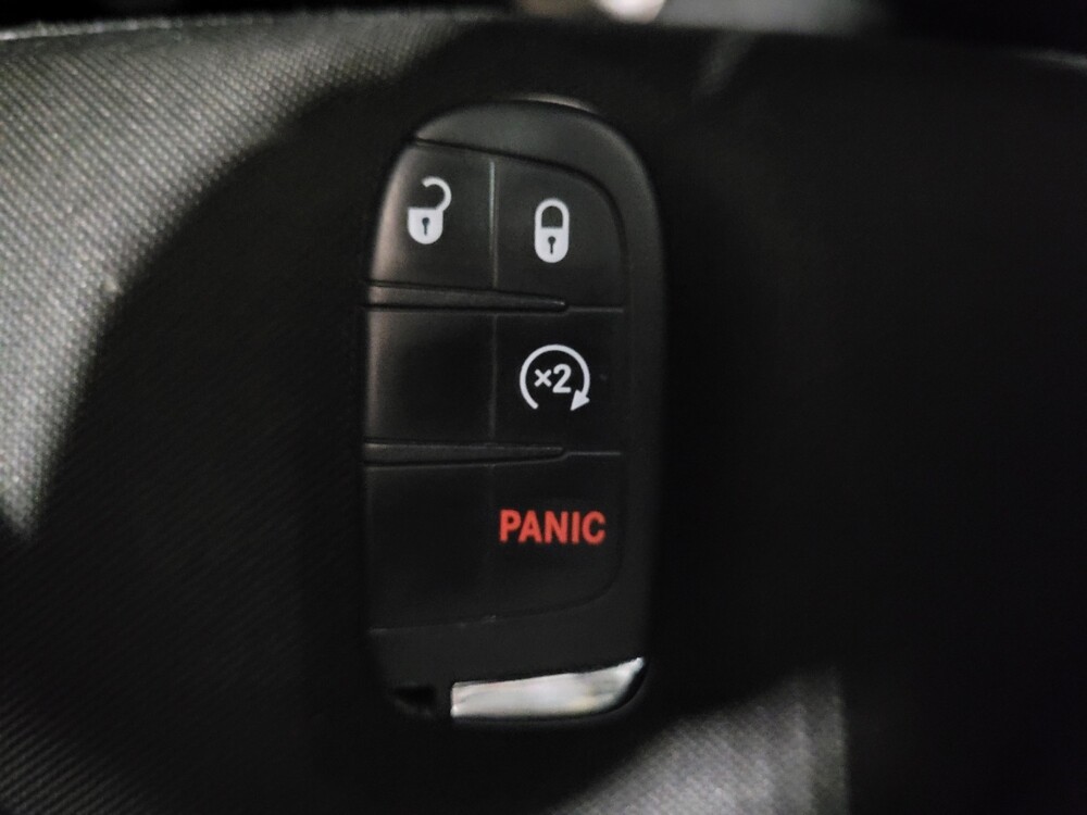 2020 Jeep Renegade in New Castle, DE 19720 - 18126186 32