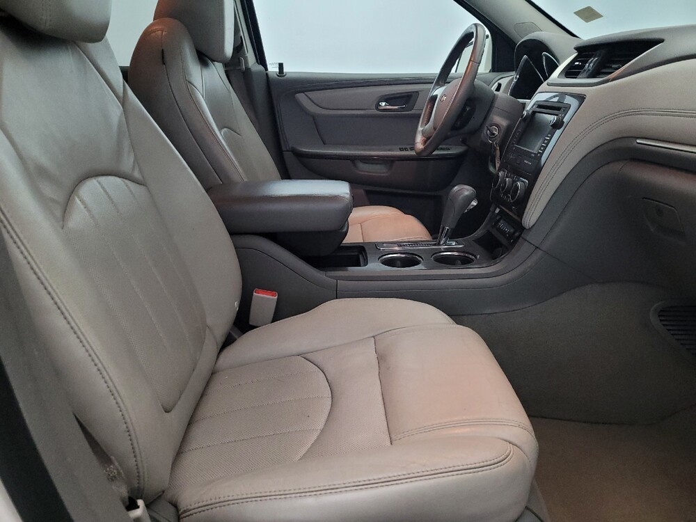 2013 Chevrolet Traverse in Owings Mills, MD 21117 - 18126187 21