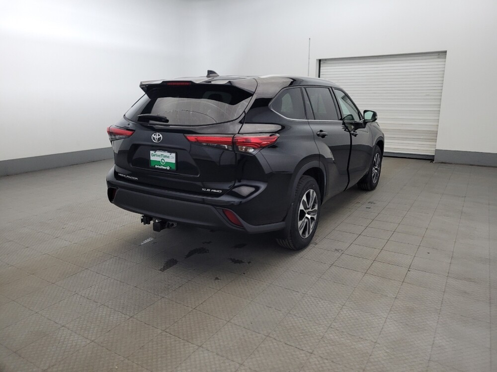 2022 Toyota Highlander in Henrico, VA 23223 - 18126188 9