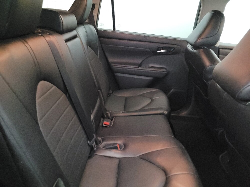 2022 Toyota Highlander in Henrico, VA 23223 - 18126188 19