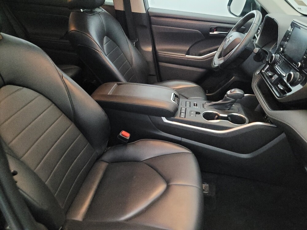 2022 Toyota Highlander in Henrico, VA 23223 - 18126188 21