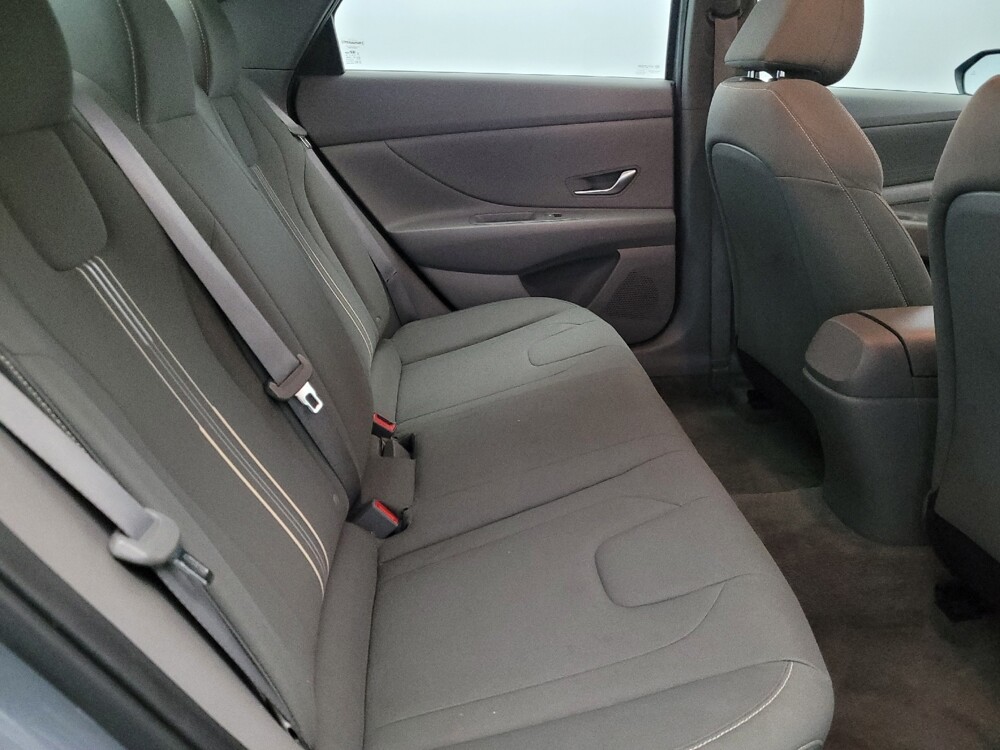 2023 Hyundai Elantra in Pittsburgh, PA 15236 - 18126189 19