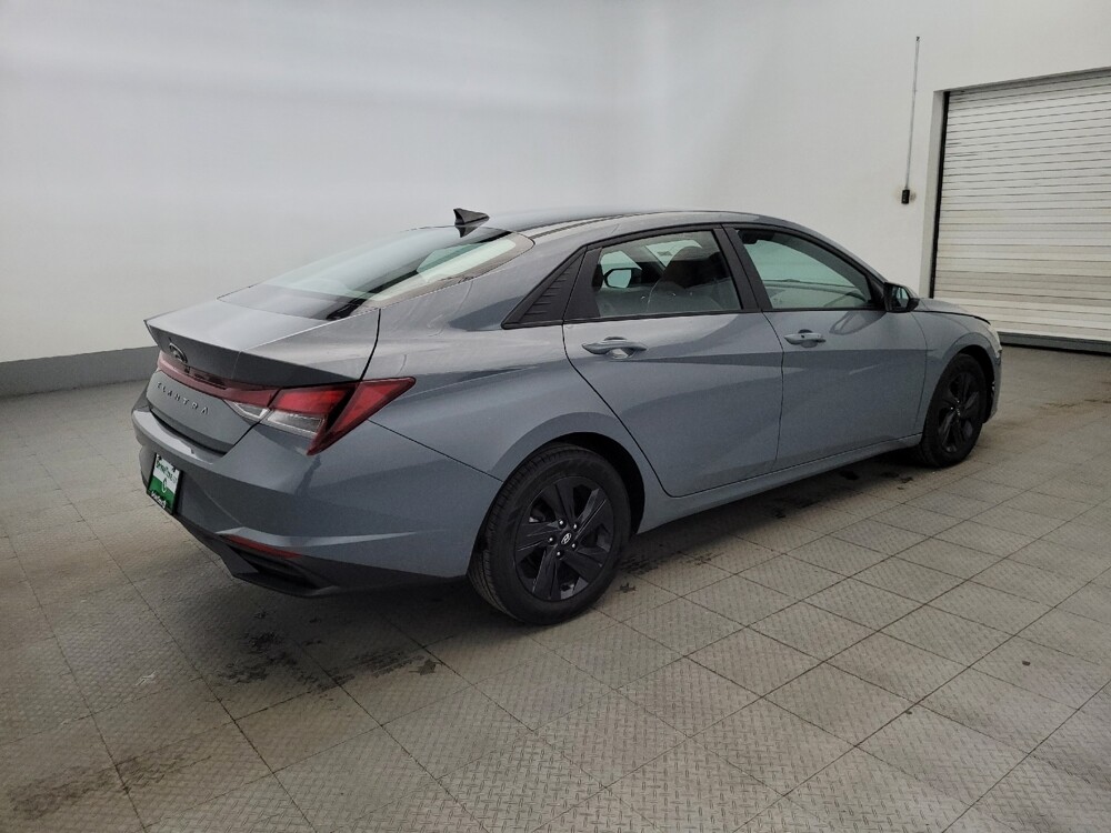 2023 Hyundai Elantra in Pittsburgh, PA 15236 - 18126189 10