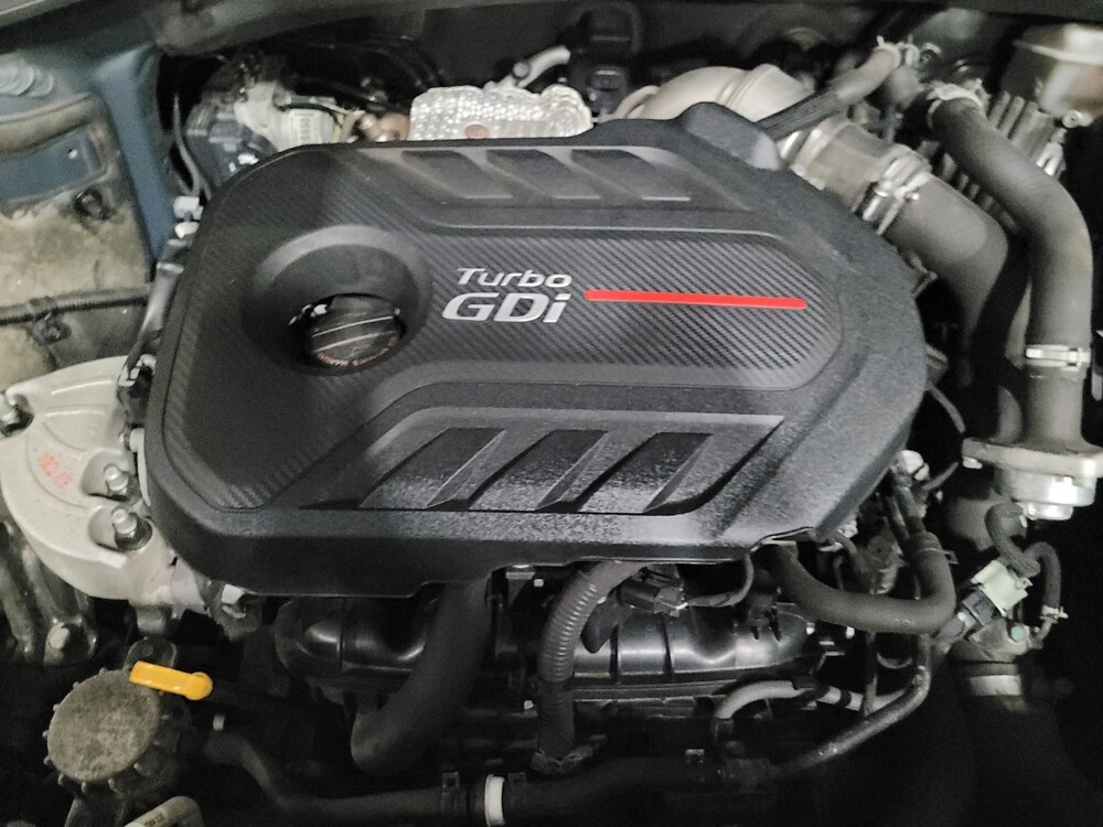 2020 Hyundai Santa Fe in Williamstown, NJ 8094 - 18126192 30