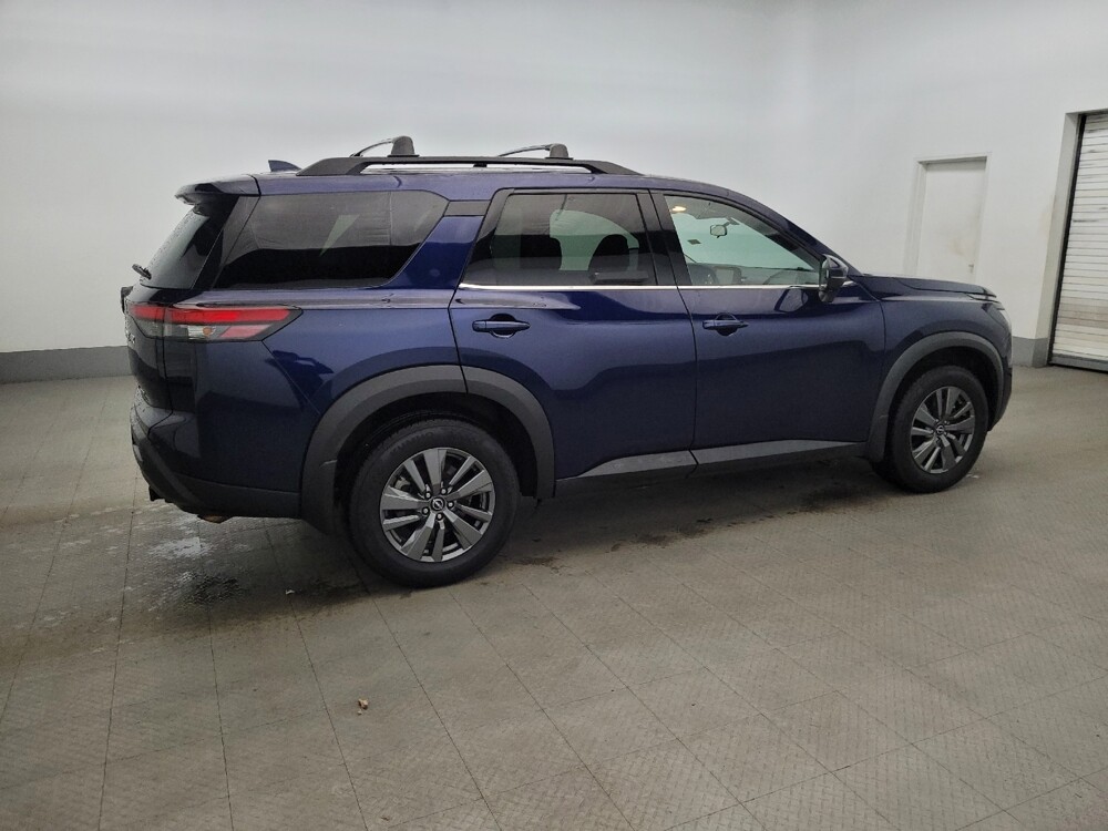 2022 Nissan Pathfinder in New Castle, DE 19720 - 18126195 10
