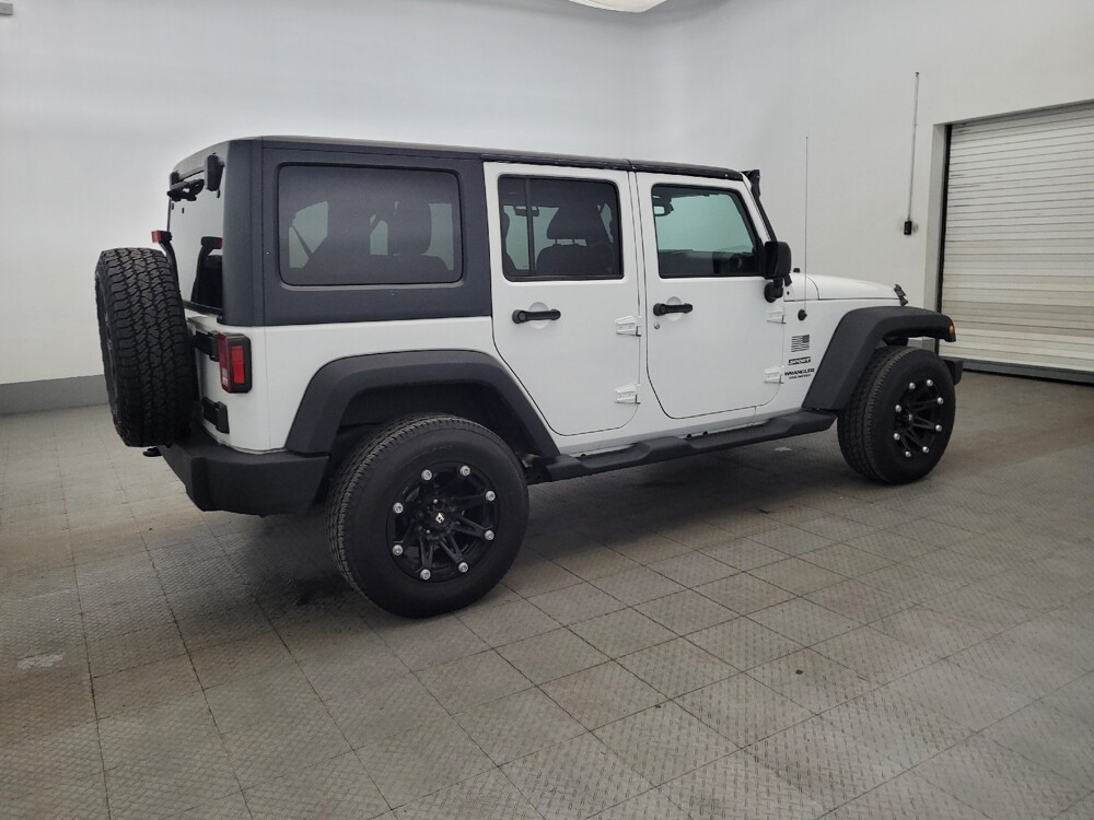 2014 Jeep Wrangler in Williamstown, NJ 8094 - 18126197 10