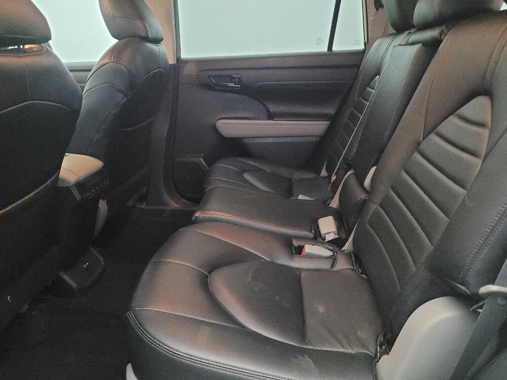 2021 Toyota Highlander in Richmond, VA 23235 - 18126206 18