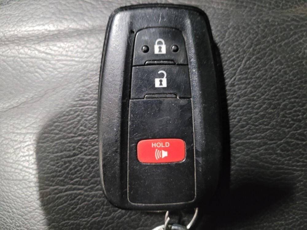 2021 Toyota Highlander in Richmond, VA 23235 - 18126206 32