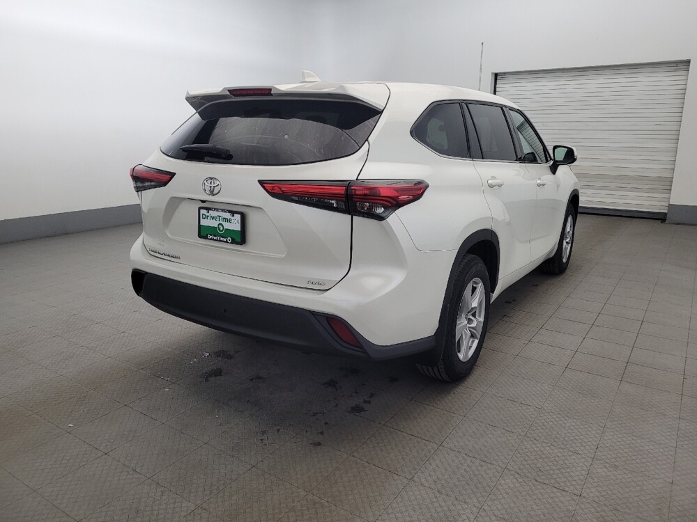 2021 Toyota Highlander in Richmond, VA 23235 - 18126206 9