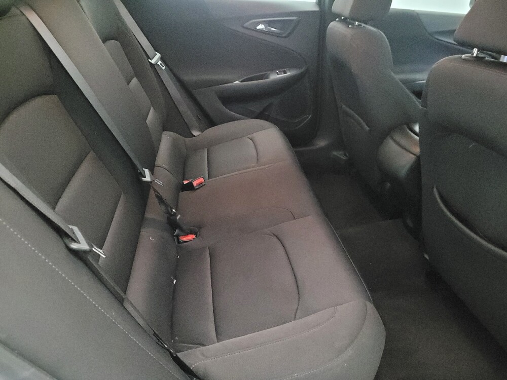 2020 Chevrolet Malibu in Pittsburgh, PA 15236 - 18126209 19