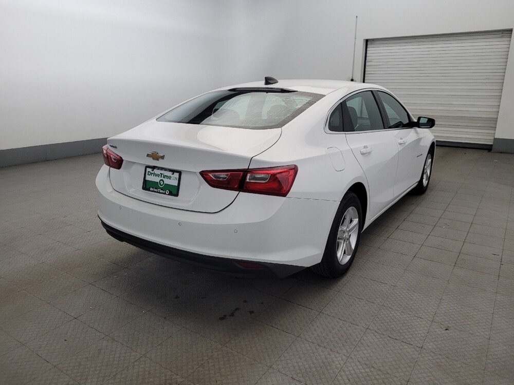 2020 Chevrolet Malibu in Pittsburgh, PA 15236 - 18126209 9