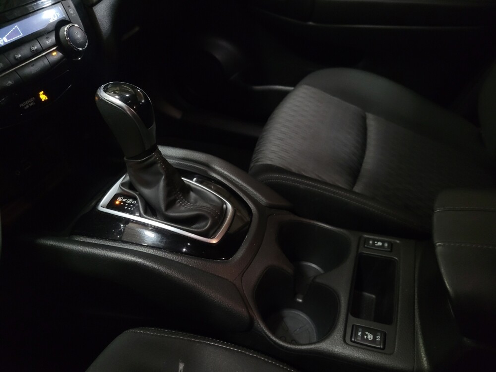 2020 Nissan Rogue in New Castle, DE 19720 - 18126216 26