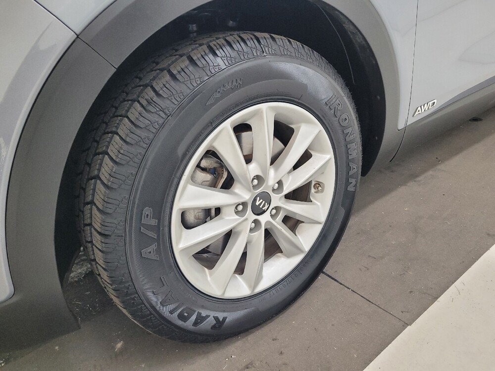 2020 Kia Sorento in St. Louis, MO 63125 - 18126218 31