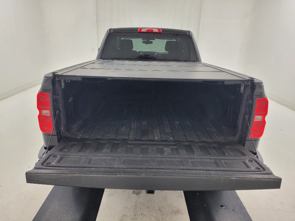 2018 Chevrolet Silverado 1500 in St. Louis, MO 63125 - 18126220 29