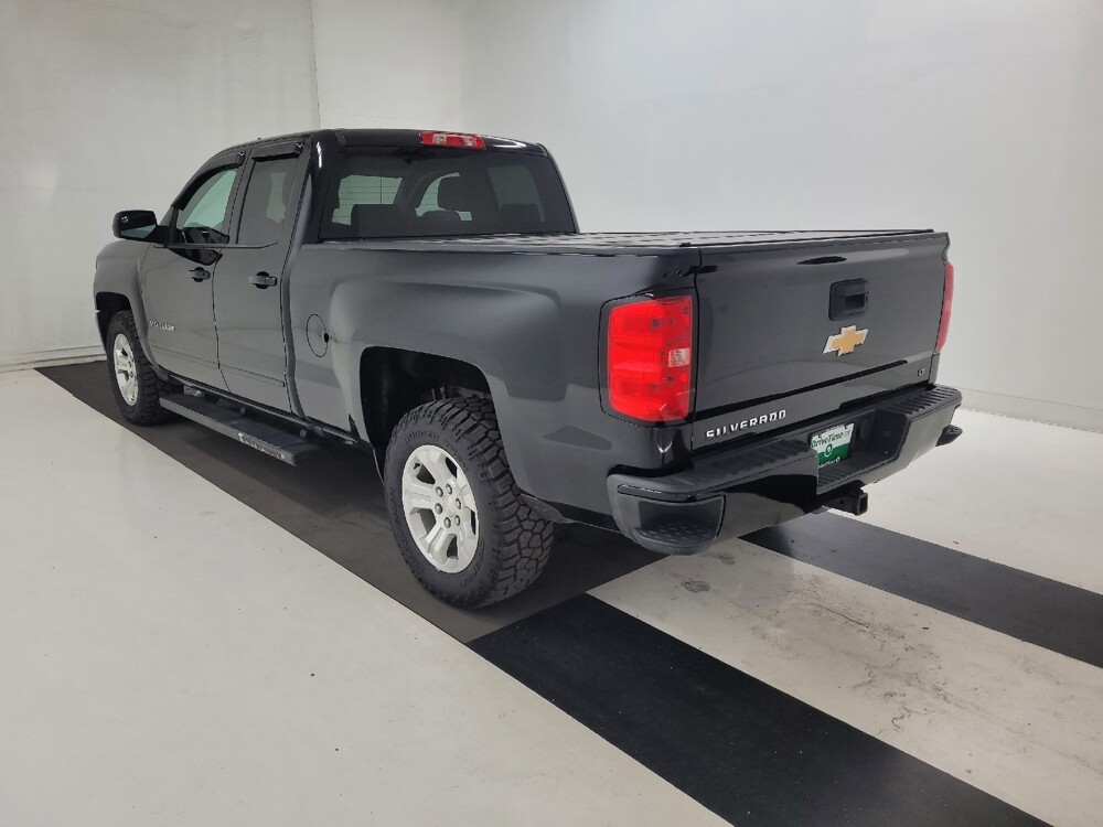 2018 Chevrolet Silverado 1500 in St. Louis, MO 63125 - 18126220 5