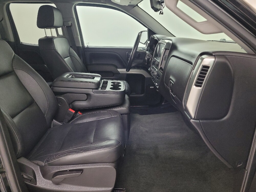 2018 Chevrolet Silverado 1500 in St. Louis, MO 63125 - 18126220 21