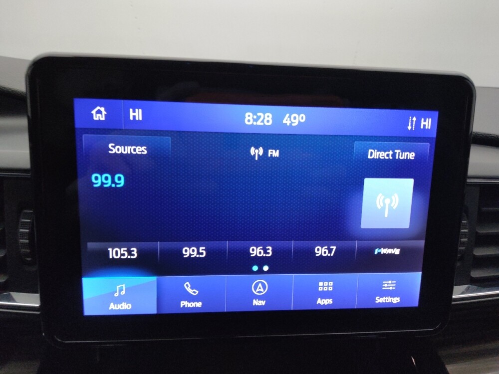 2022 Ford Explorer in St. Louis, MO 63136 - 18126221 25