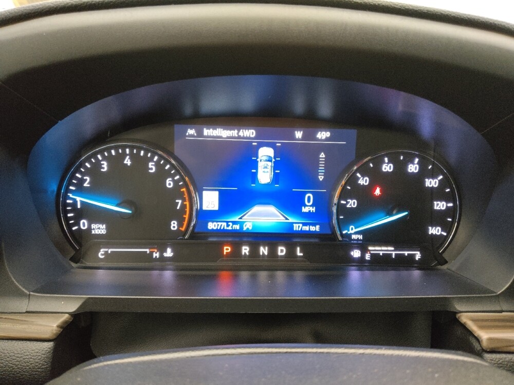 2022 Ford Explorer in St. Louis, MO 63136 - 18126221 23