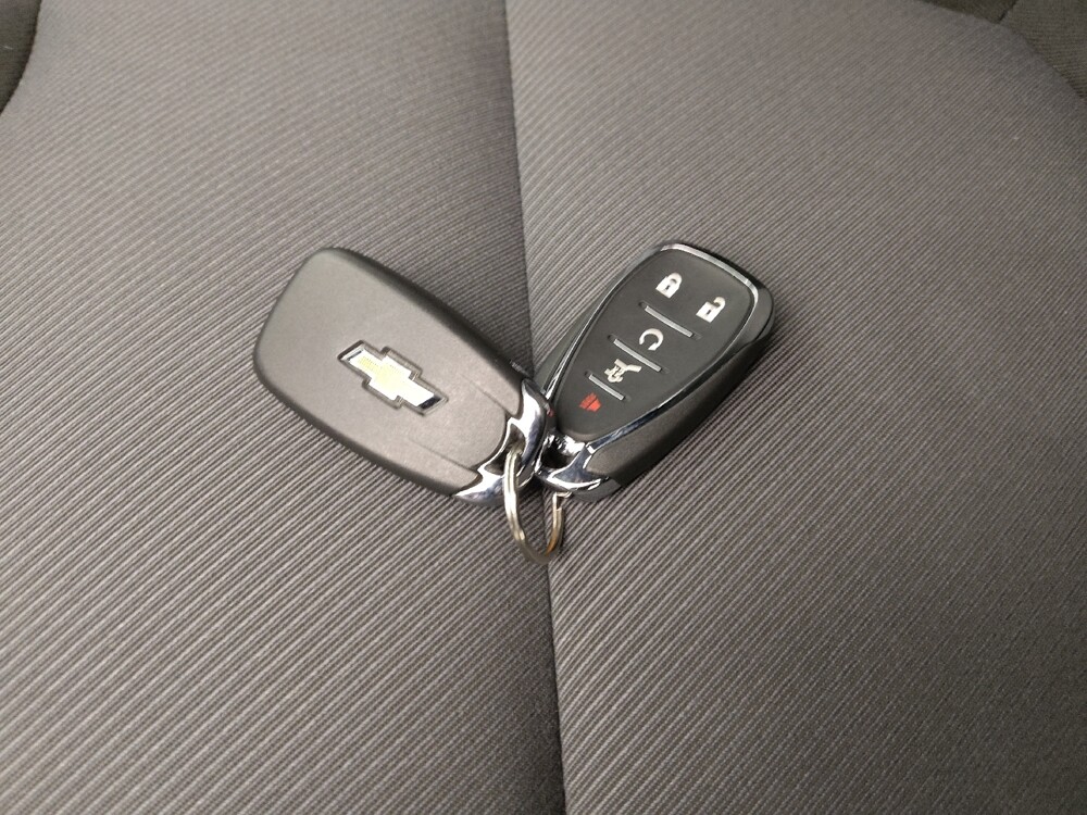 2024 Chevrolet Blazer in Topeka, KS 66611 - 18126222 32