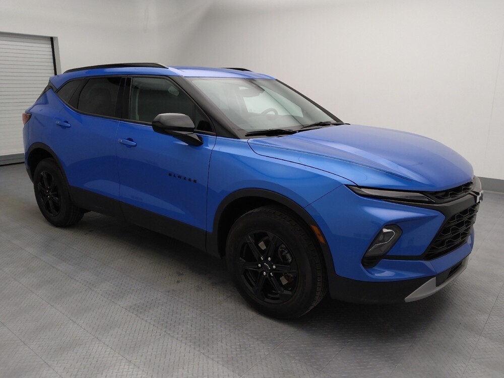 2024 Chevrolet Blazer in Topeka, KS 66611 - 18126222 11